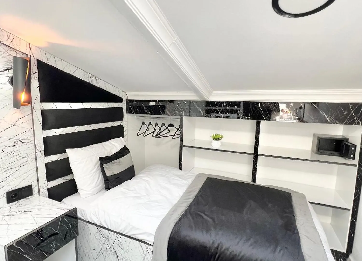 Taksim Larissa Hotel Suites Provincia di Provincia di Istanbul Turchia