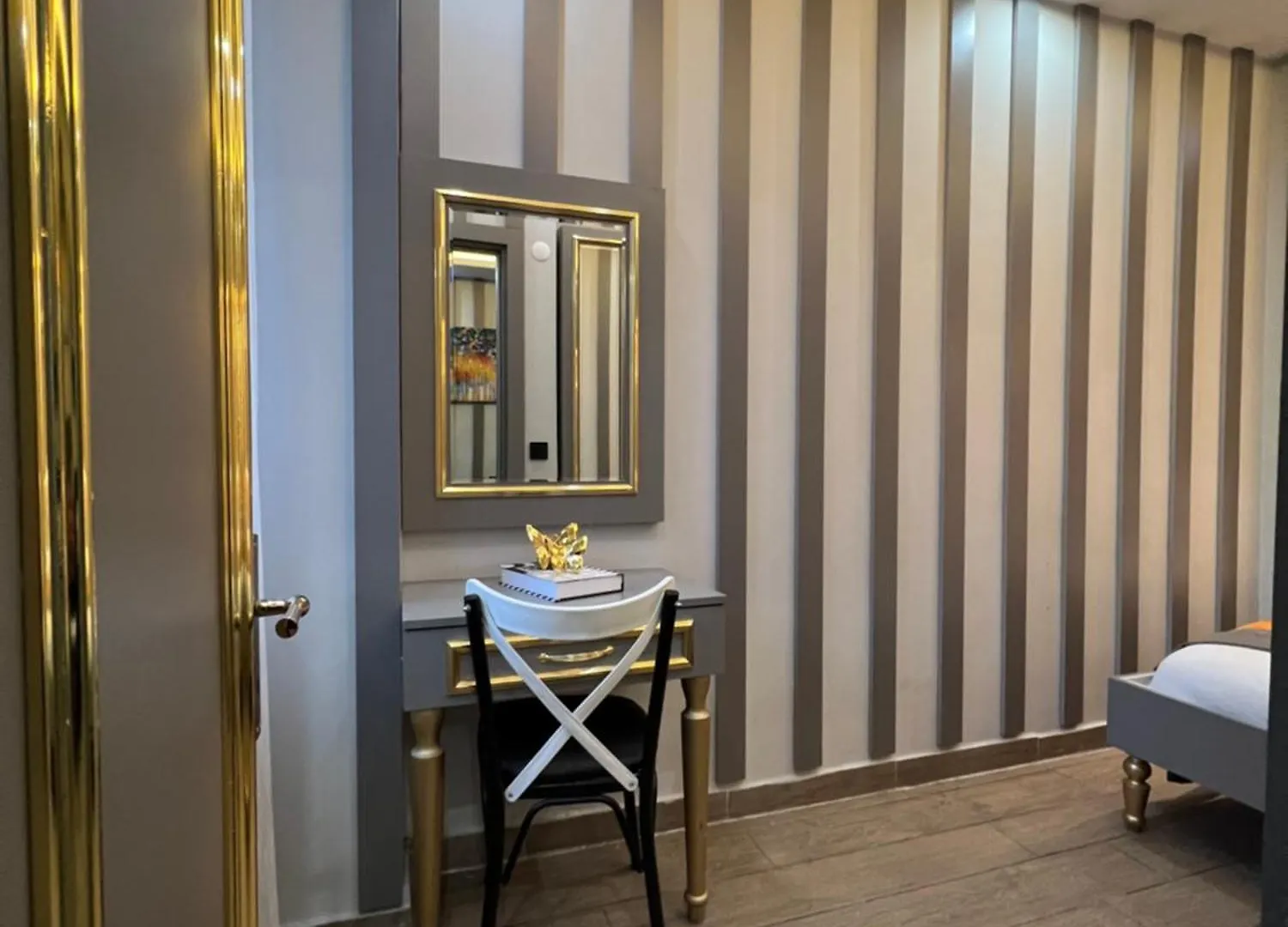 Taksim Larissa Hotel Suites Istanbul 2*,  Turkey