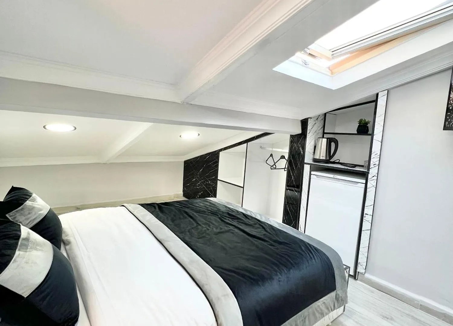 Taksim Larissa Hotel Suites Istanbul Aparthotel